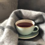 HERBATKA Z KORZENIA MNISZKA BIO 100 g - DARY NATURY w kubku