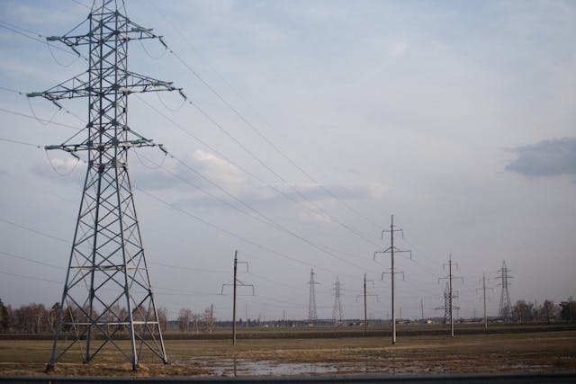 Prawo energetyczne adwokat – jak wybrać odpowiedniego?